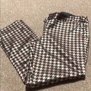 Fun gold/gray houndstooth || The Limited